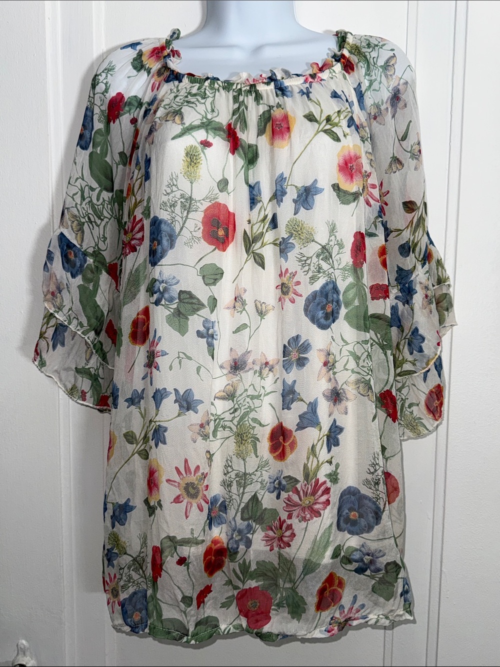 Bellambra Silk Sheer Floral blouse size L